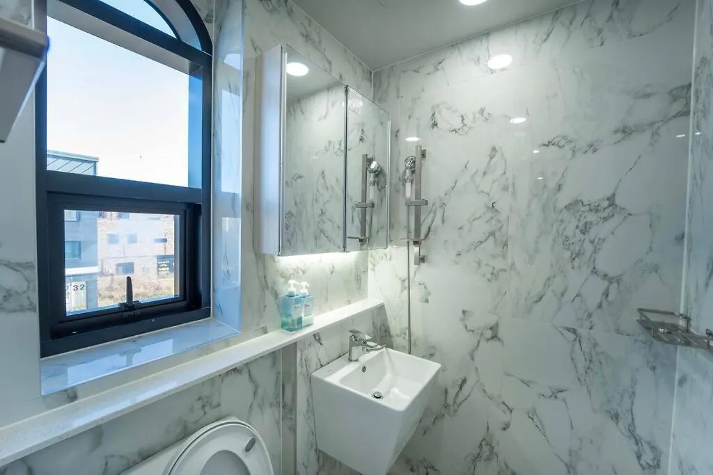 Boutique Hotel With Outdoor Barbeque #Pet Friendly Incheon 0*,